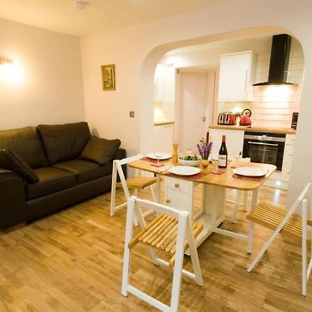 Appartement Gillygate Central à York Extérieur photo