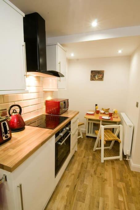 Appartement Gillygate Central à York Extérieur photo